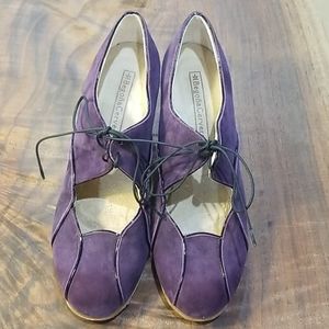 Flamenco shoes Euro 39, professional grade